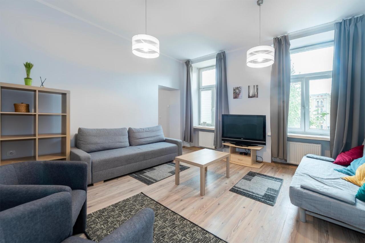 Piotrkowska-I- 75Mcentral Cosy&Freeparking Lodź Bagian luar foto
